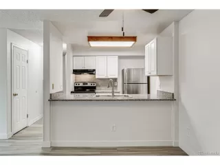 Photo #2: 9862926 Listing 