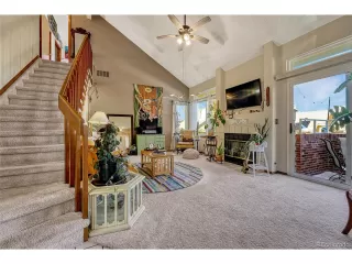 Photo #4: 9863710 Listing 