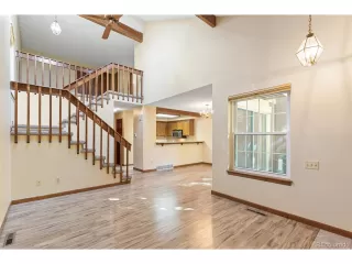 Photo #2: 9865155 Listing 