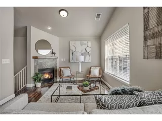 Photo #2: 9866839 Listing 