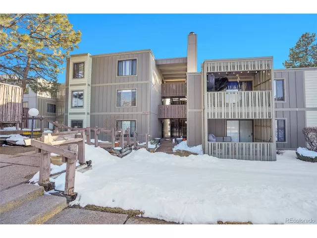 MLS: 9869920 Condo For Sale