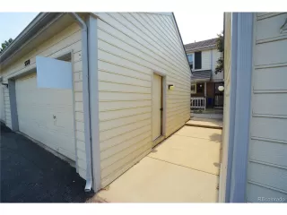 Photo #3: 9869991 Listing
