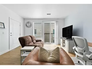 Photo #3: 9873549 Listing 