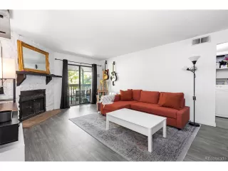 Photo #4: 9874591 Listing