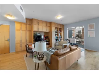 Photo #3: 9877307 Listing