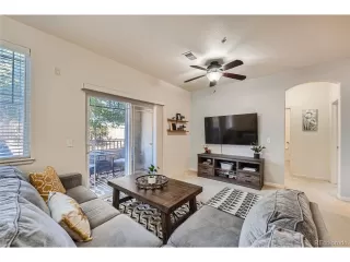 Photo #4: 9879458 Listing 