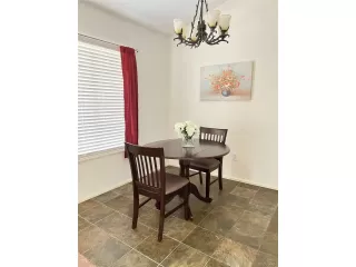 Photo #5: 9880632 Listing 
