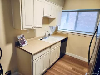 Photo #4: 9880947 Listing 