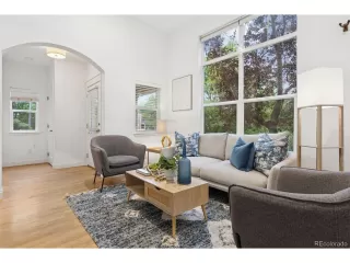 Photo #4: 9881347 Listing 