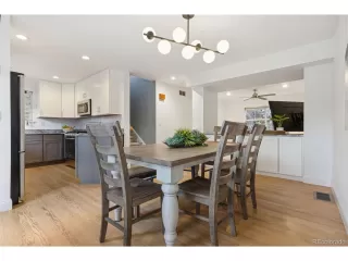 Photo #6: 9881347 Listing 