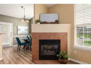 Photo #5: 9883507 Listing 