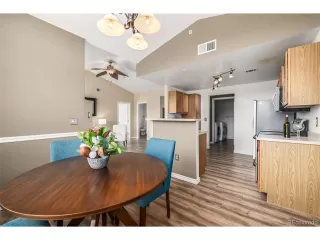 Photo #6: 9883507 Listing 