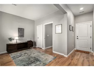 Photo #3: 9884618 Listing