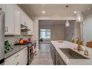 Photo #5: 9884646 Listing 