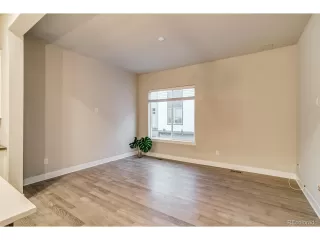 Photo #6: 9884646 Listing 