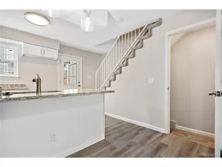 Photo #3: 9885067 Listing 