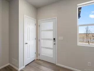 Photo #2: 9885233 Listing