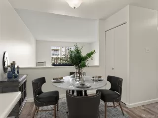 Photo #6: 9890344 Listing