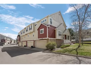 Photo #4: 9893176 Listing