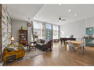 Photo #3: 9893453 Listing 