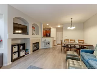 Photo #4: 9893802 Listing