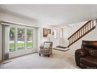 Photo #3: 9896970 Listing 