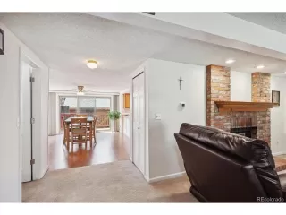 Photo #5: 9896970 Listing 