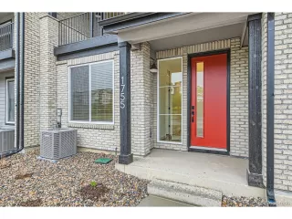 Photo #2: 9897039 Listing