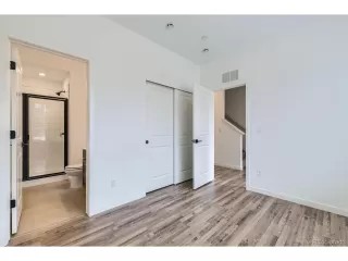 Photo #4: 9897039 Listing