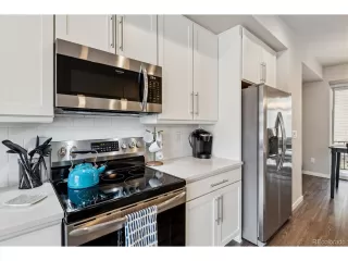 Photo #3: 9898990 Listing 