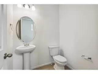 Photo #2: 9900635 Listing