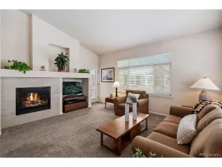 Photo #4: 9900899 Listing