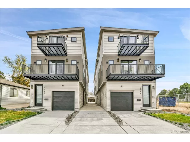 MLS: 9901627 Condo For Sale