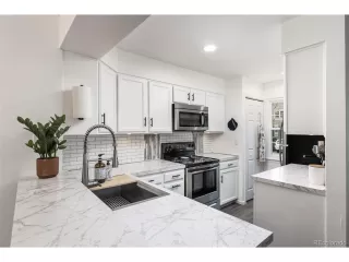 Photo #3: 9903951 Listing 