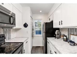 Photo #4: 9903951 Listing 