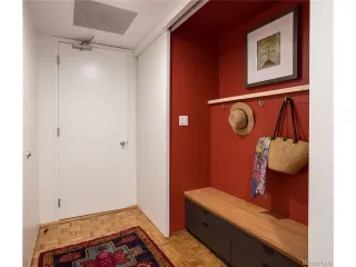 Photo #4: 9905932 Listing