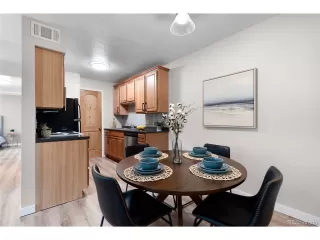 Photo #2: 9906169 Listing