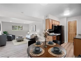 Photo #4: 9906169 Listing