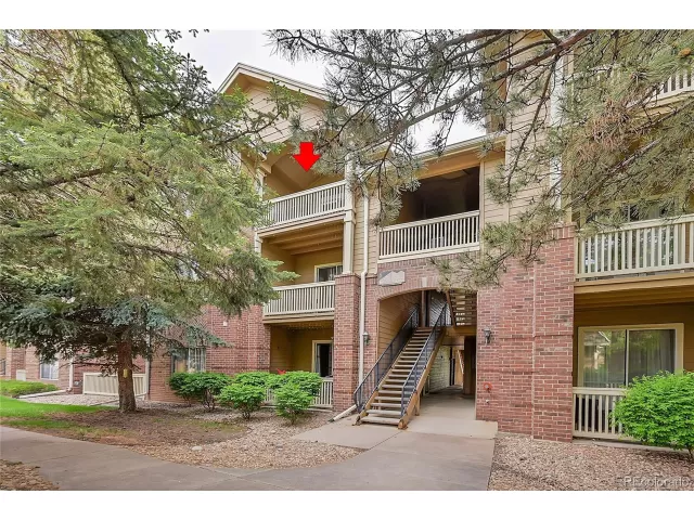 MLS: 9908250 Condo For Sale