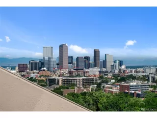 Photo #5: 9909347 Listing 