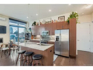 Photo #5: 9913552 Listing 