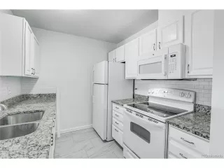 Photo #6: 9915487 Listing 