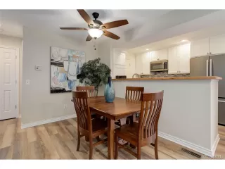 Photo #4: 9916437 Listing