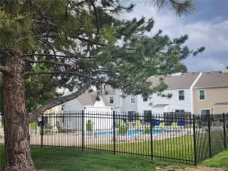 Photo #4: 9917865 Listing