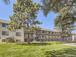 More Details about MLS # 9918051 : 1723 N ROBB ST 56 LAKEWOOD CO 80215