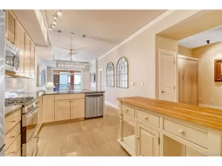 Photo #6: 9918539 Listing 