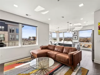 Photo #2: 9920621 Listing 