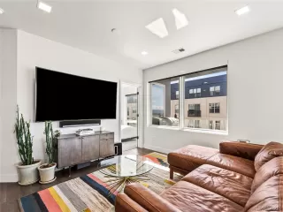 Photo #3: 9920621 Listing 