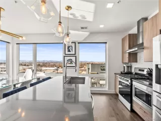 Photo #6: 9920621 Listing 