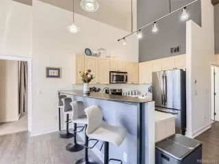 Photo #4: 9921519 Listing 